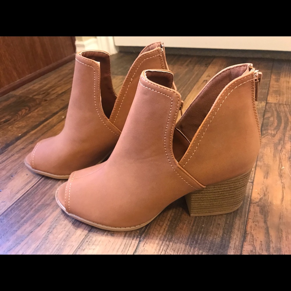 Peep toe ankle booties
